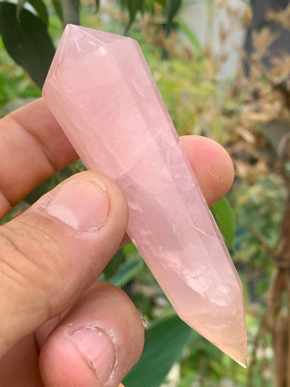 Cristal Vogel en quartz rose de 12 facettes ! Ø 92mm x 26 de diamètre, superbe pièce !