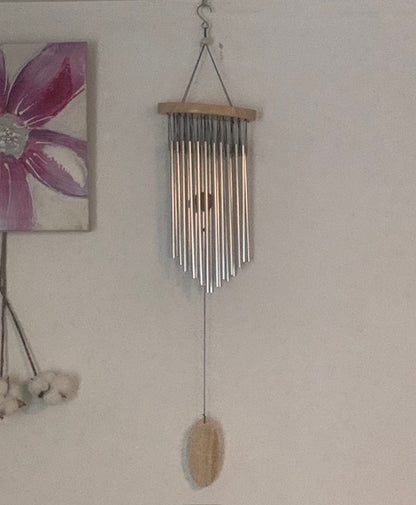 Wind chime with "22 tubes" that form a harmonious and very rich musical scale! 40 cm - 222 g. A superb creation!