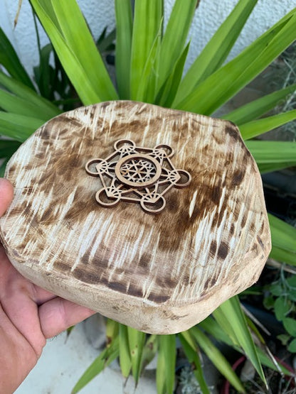 Support bois pour 7 diapasons fait main - Vendu avec motif de Métatron et sphère de sélénite