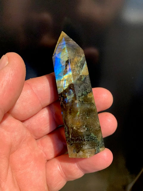 Labradorite, point/laser - 85 millimeters high x 29 x 25 - 96.7 grams
