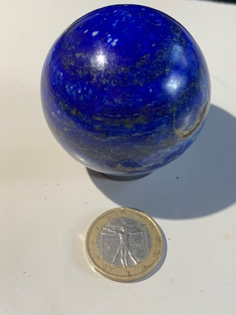 Sphère en lapis lazuli, pièces au choix de 49 mm - 191,5 gr. - La pierre des Pharaons, un bleu envoûtant !