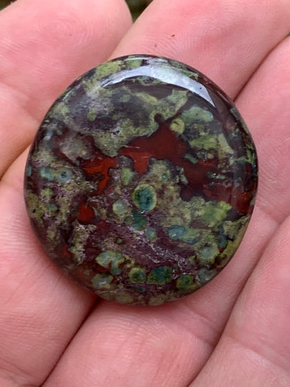 Jaspe Sang de Dragon – Galets polis naturels - 2 modèles au choix !