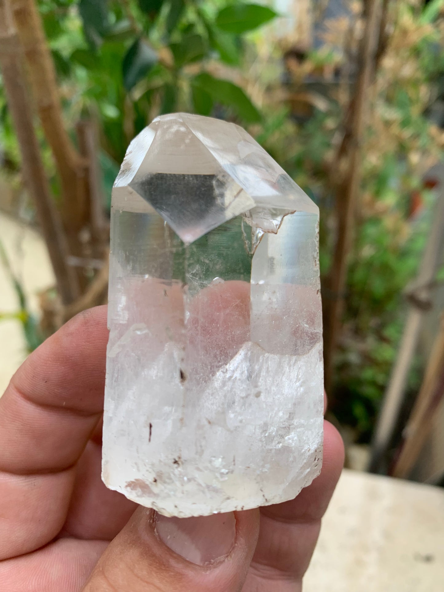 Cristal de Roche - Large pointe laser naturelle - ± 67 de haut x 40 mm de diamètre - 158,6 gr. !