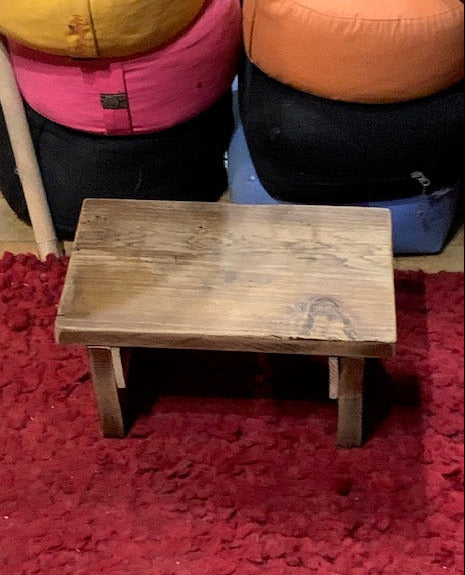 Meditation bench or for decoration, made of oak - 50 x 23 x 20 cm