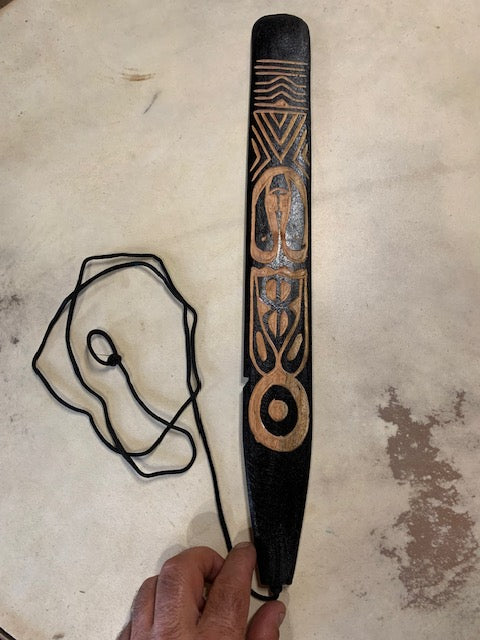 Bullroarer/Australian Rhombe, with carved patterns - Handcrafted wood, powerful sound audible up to 50 km in the bush!