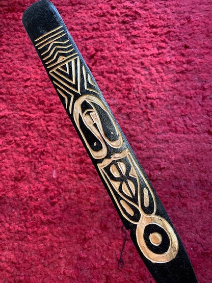 Bullroarer/Australian Rhombe, with carved patterns - Handcrafted wood, powerful sound audible up to 50 km in the bush!