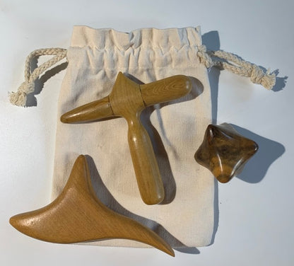 Massage set: 3 manual tools made of sandalwood – Delivered with a natural cotton bag!