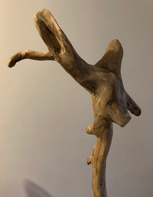 Sculpture en bois flotté de Loire : 'Tête de Cerf' - 94 cm de hauteur × 33 × 33 - Création Zen Curiosity