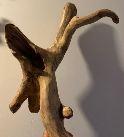 Sculpture en bois flotté de Loire : 'Tête de Cerf' - 94 cm de hauteur × 33 × 33 - Création Zen Curiosity