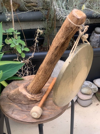 Support en bois pour gong, ou pour décoration, pied de lampe... - 55 x 35 cm - Création Zen Curiosity