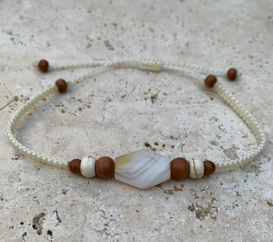 🧵 Bracelet fait main en coton tressé et pierre naturelle – Création unique Créatipik