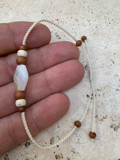 🧵 Bracelet fait main en coton tressé et pierre naturelle – Création unique Créatipik