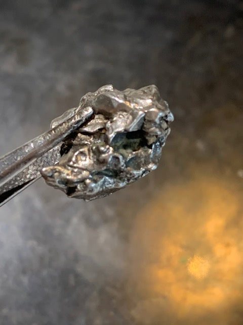 Météorite Campo Del Cielo d'Argentine de 18 x 15 x 12 mm - 6,6 gr.