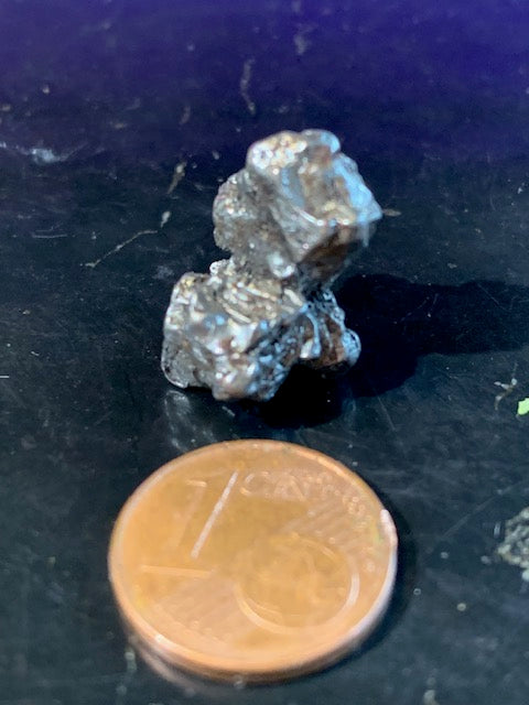 Météorite Campo Del Cielo d'Argentine de 20 x 12 x 11 mm - 5,9 gr.