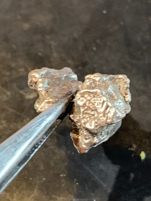 Météorite Campo Del Cielo d'Argentine de 20 x 12 x 11 mm - 5,9 gr.