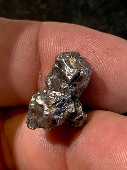 Météorite Campo Del Cielo d'Argentine de 20 x 12 x 11 mm - 5,9 gr.
