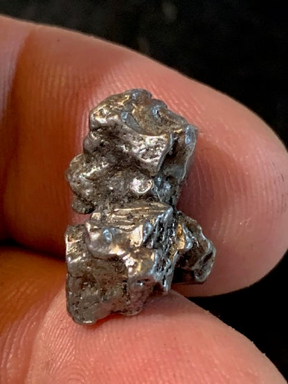Météorite Campo Del Cielo d'Argentine de 20 x 12 x 11 mm - 5,9 gr.