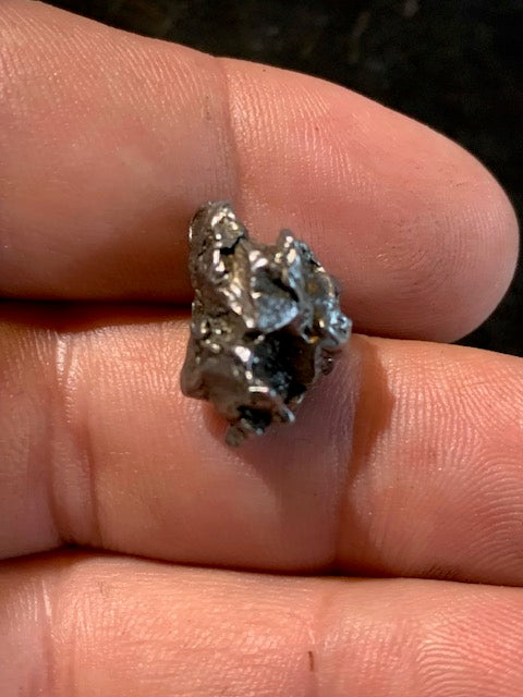 Météorite Campo Del Cielo d'Argentine de 19 x 13 x 10 mm - 6,3 gr.