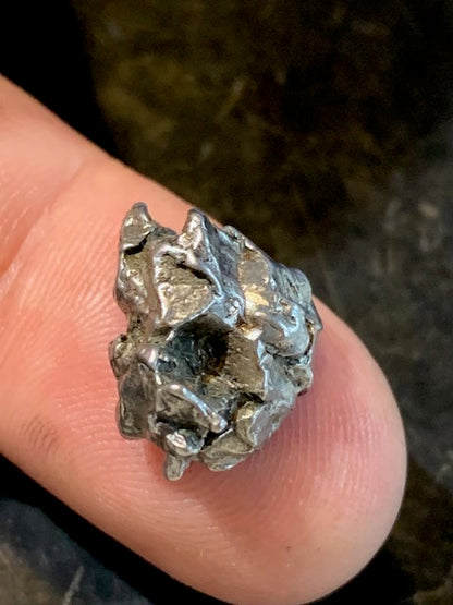 Météorite Campo Del Cielo d'Argentine de 19 x 13 x 10 mm - 6,3 gr.