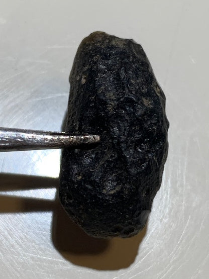 Tektite from Vietnam - 40 mm x 16 x 8 - 11.5 grams - Fascinating, enchanting, hypnotizing!