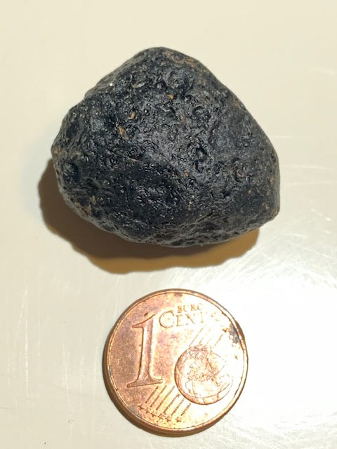 Tektite from Vietnam - 40 mm x 16 x 8 - 11.5 grams - Fascinating, enchanting, hypnotizing!