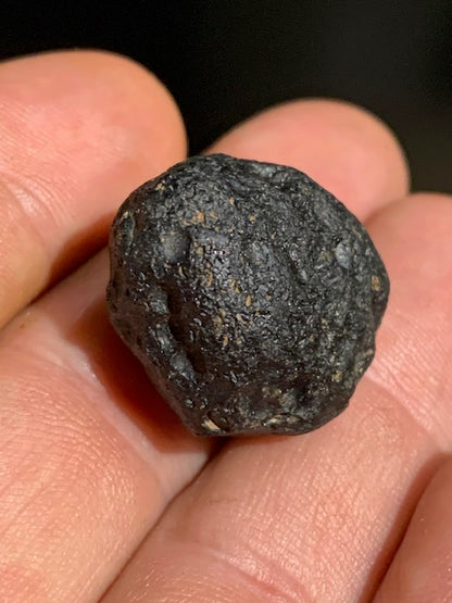 Tektite from Vietnam - 40 mm x 16 x 8 - 11.5 grams - Fascinating, enchanting, hypnotizing!