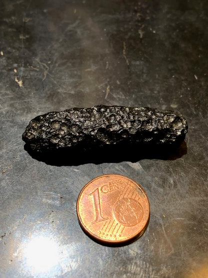 Tektite from Vietnam - 40 mm x 16 x 8 - 11.5 grams - Fascinating, enchanting, hypnotizing!
