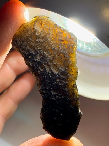 Tektite from Vietnam - 40 mm x 16 x 8 - 11.5 grams - Fascinating, enchanting, hypnotizing!