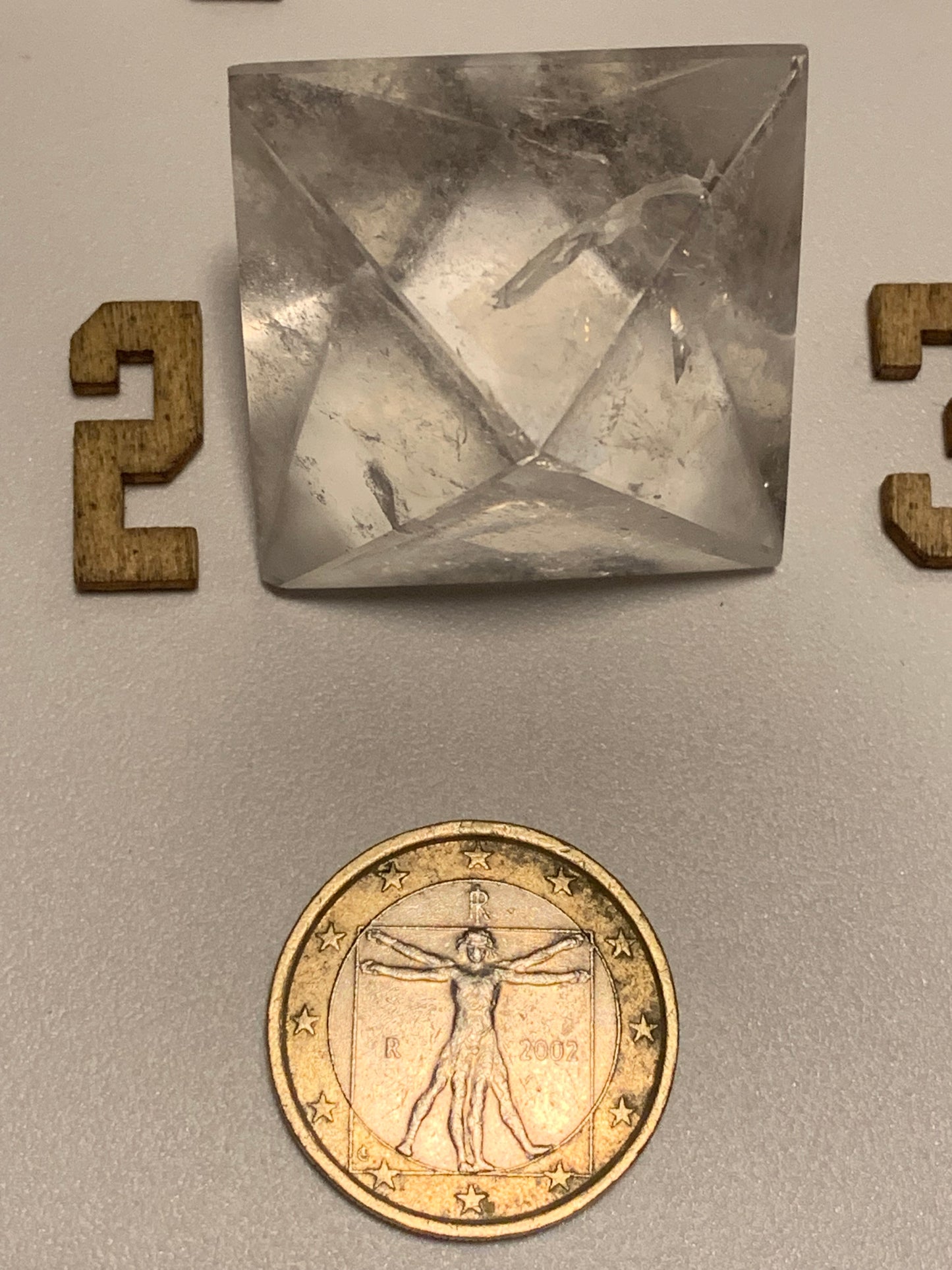 Octaèdre en cristal de roche, un des 5 Solides de Platon, taille S à XL. Modèles au choix - Vente à l'unité. ± 1,5 à 6 cm. Qualité A à AAA !