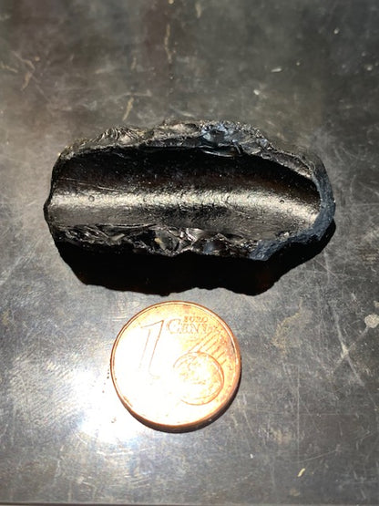 Tectite du Vietnam - 40 x 20 x 13 mm - 7,8 gr. - Famille des météorites
