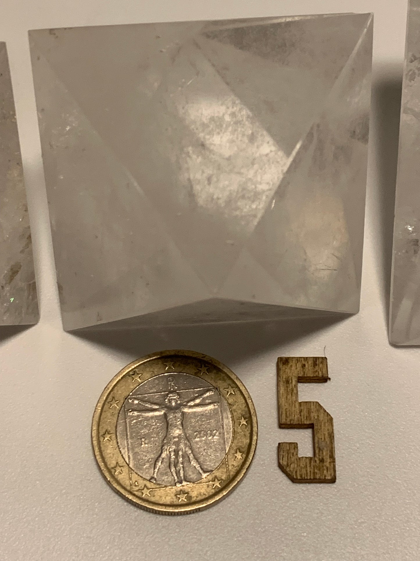 Octaèdre en cristal de roche, un des 5 Solides de Platon, taille S à XL. Modèles au choix - Vente à l'unité. ± 1,5 à 6 cm. Qualité A à AAA !