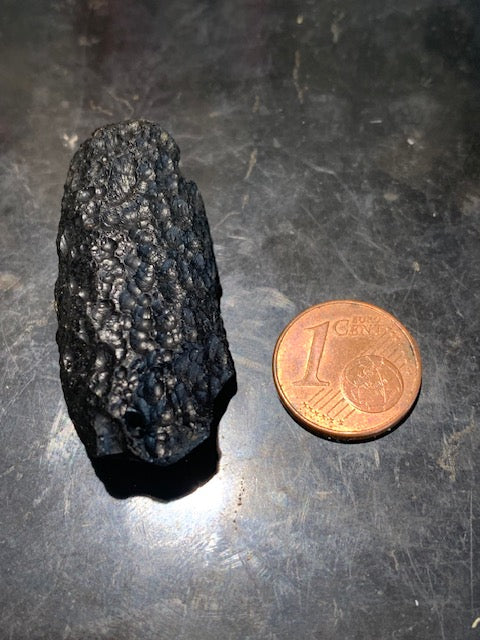 Tectite du Vietnam - 40 x 20 x 13 mm - 7,8 gr. - Famille des météorites