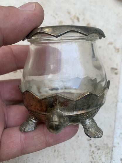 Bougeoir/ Photophore ancien du Japon en forme de tortue - En verre et métal - 92x69x62 cm - 297 gr. !