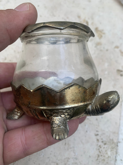 Bougeoir/ Photophore ancien du Japon en forme de tortue - En verre et métal - 92x69x62 cm - 297 gr. !