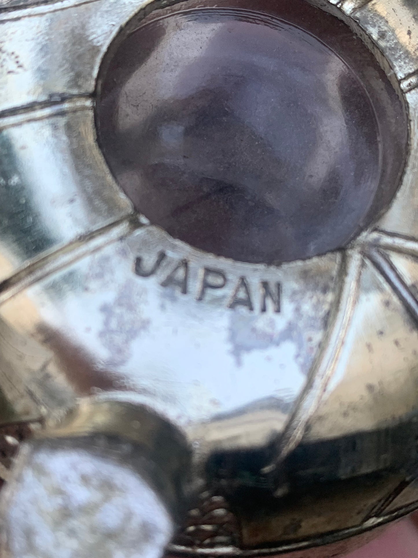 Bougeoir/ Photophore ancien du Japon en forme de tortue - En verre et métal - 92x69x62 cm - 297 gr. !