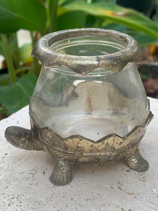 Bougeoir/ Photophore ancien du Japon en forme de tortue - En verre et métal - 92x69x62 cm - 297 gr. !