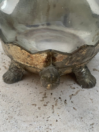 Bougeoir/ Photophore ancien du Japon en forme de tortue - En verre et métal - 92x69x62 cm - 297 gr. !