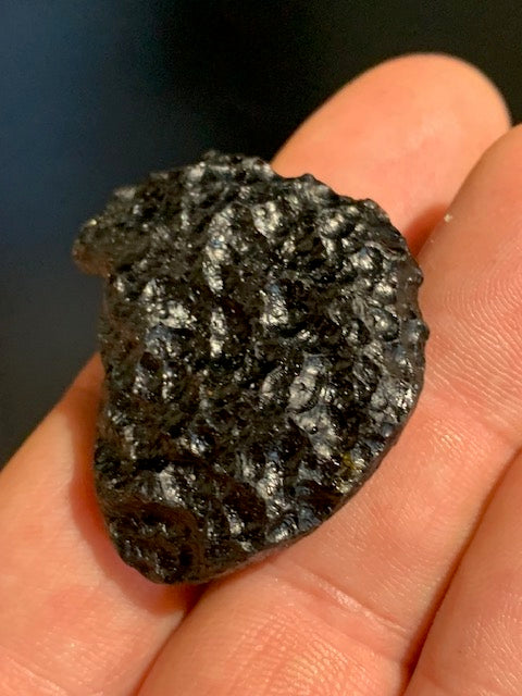 Tectite du Vietnam - 38 x 30 x 13 mm - 18,6 gr. - Famille des météorites