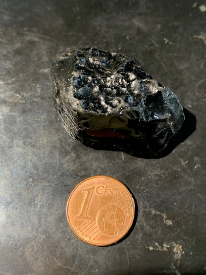 Tectite du Vietnam - 35 x 22 x 16 mm - 13,6 gr. - Famille des météorites