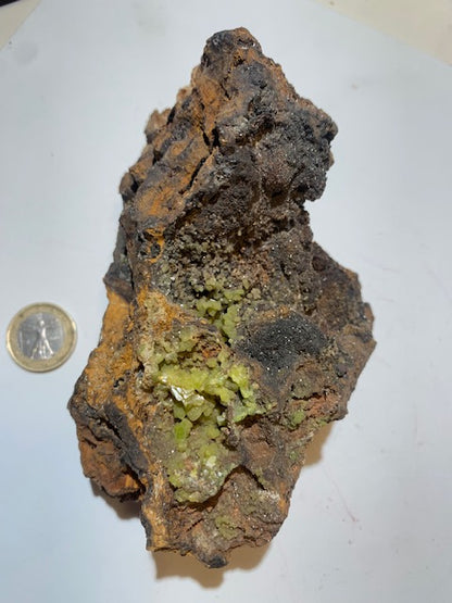 Pyromorphite, spécimen brut - 131 mm x 90 x 75 - 667 gr.