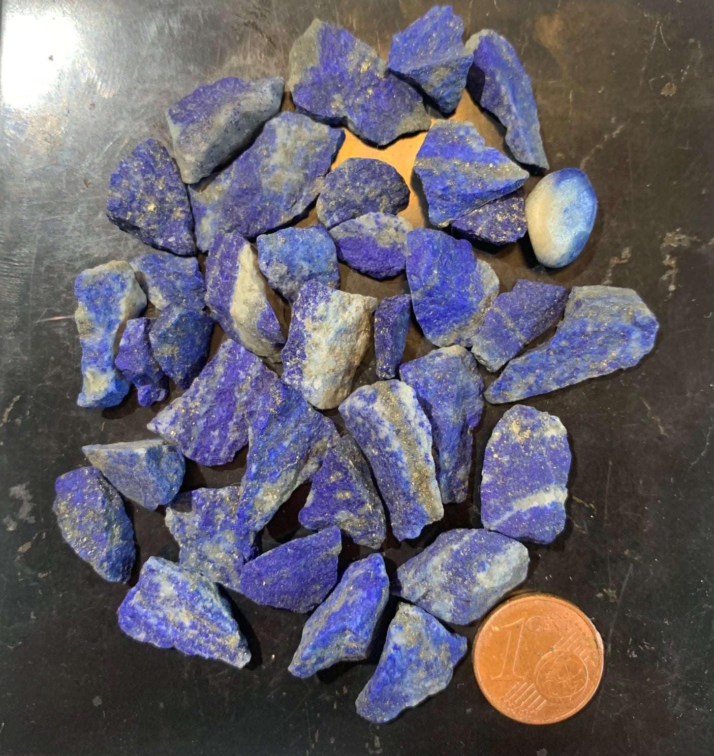 Lapis-lazuli naturel brut – Superbe lot de fragments sélectionnés – env. 15 × 10 × 4 mm – 34,1 g – qualité AA à AAA