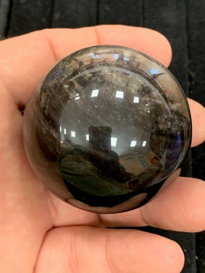 Obsidienne Argentée, sphère de 52 millimètres - 196  grammes