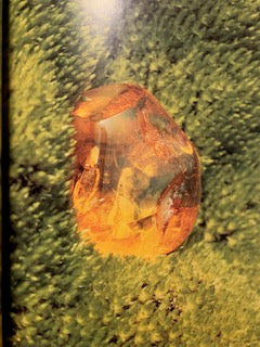 Livre : Les pierres qui guérissent selon Hildegarde de Bingen par Michael Gienger | Broché | Editions Guy Trédaniel