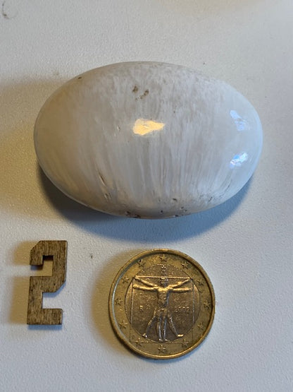 Scolécite (famille des zéolites) – 3 galets polis au choix ! Qualité AA à AAA