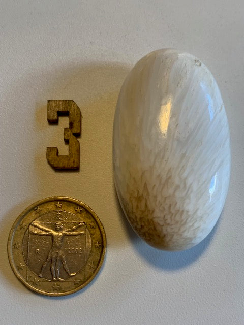 Scolécite (famille des zéolites) – 3 galets polis au choix ! Qualité AA à AAA