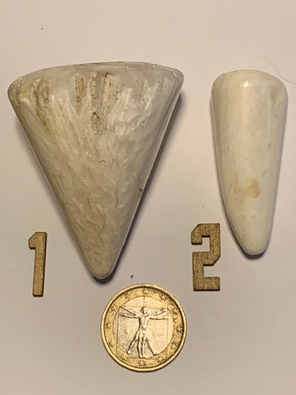 Scolécite (famille des zéolites) – 2 cœurs de druses polis au choix ! Qualité AA à AAA