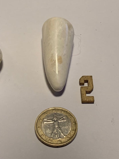 Scolécite (famille des zéolites) – 2 cœurs de druses polis au choix ! Qualité AA à AAA