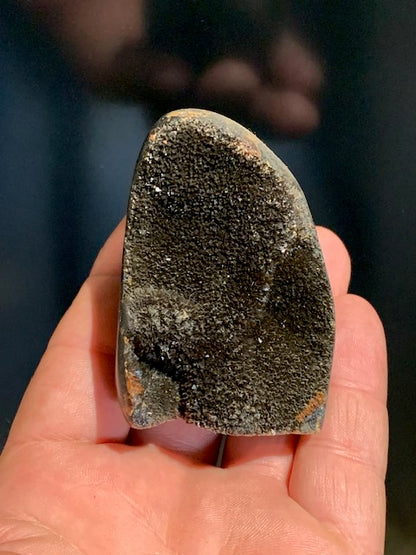 Septaria, freeform display piece, 863 grams - 120 x 85 x 80 millimeters. Superb quality, an open freeform shape full of mineral velvet!