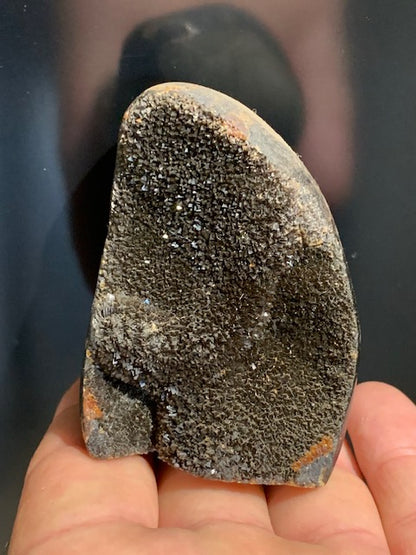 Septaria, freeform display piece, 863 grams - 120 x 85 x 80 millimeters. Superb quality, an open freeform shape full of mineral velvet!