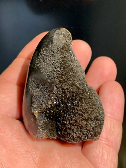 Septaria, freeform display piece, 863 grams - 120 x 85 x 80 millimeters. Superb quality, an open freeform shape full of mineral velvet!